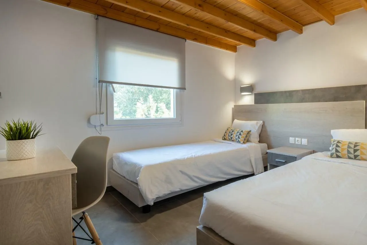 Camping Linaraki Apartments & Bungalows Szikiá 0*,